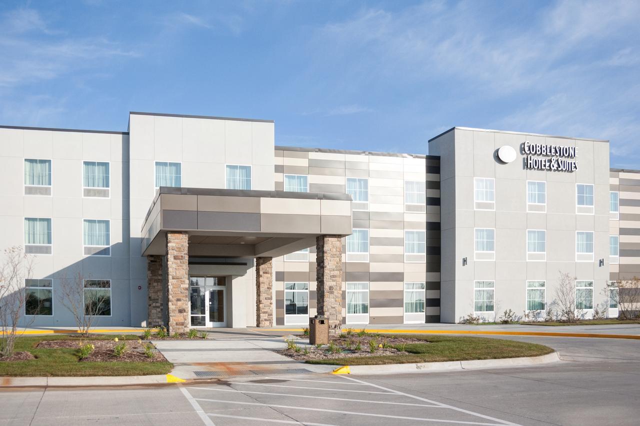 Cobblestone Hotel And Suites - Jefferson Exterior photo